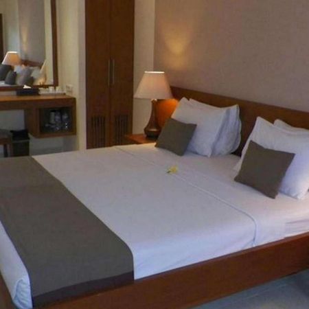 Nyiur Indah Beach Hotel Pangandaran Bagian luar foto