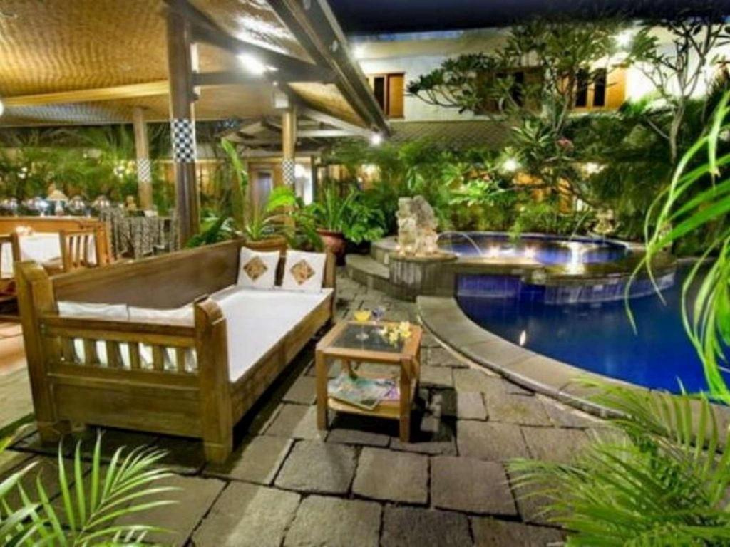 Nyiur Indah Beach Hotel Pangandaran Bagian luar foto